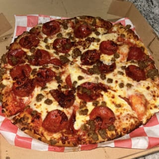 12" Medium Pizza (cheese only)